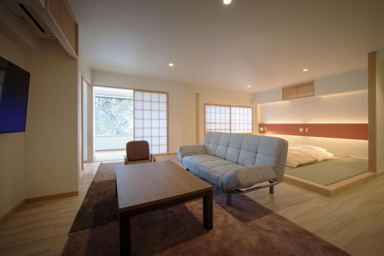 Yumori Onsen Hostel Fukushima  Exterior photo
